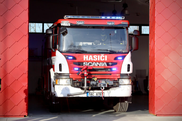 Monitoring hladiny vody a pěny v hasičských vozech – Hladinoměr H500